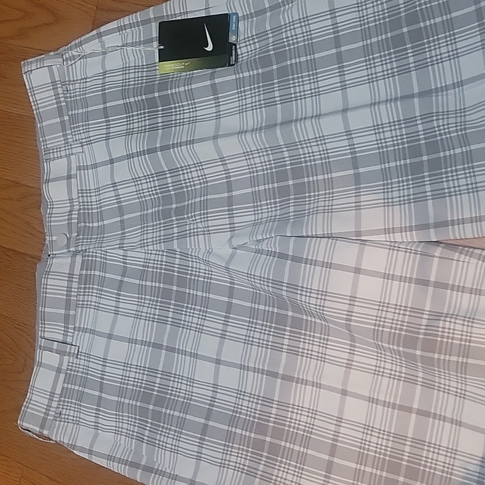 Nike golf shorts